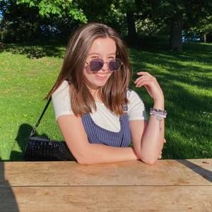 Meet your Posher, Alyssa